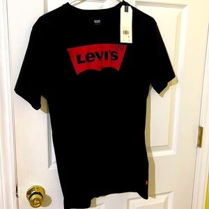 Levi tshirt